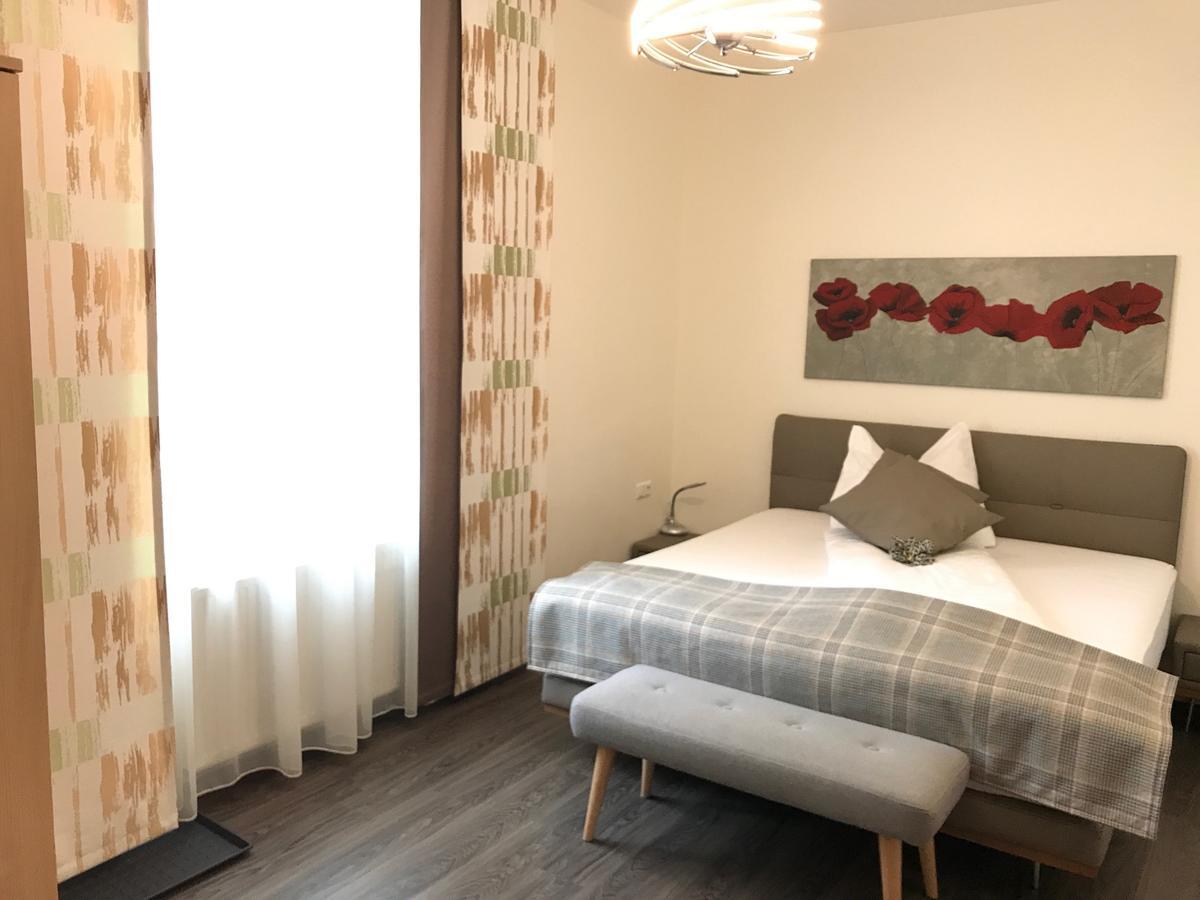 Hotel Bellini Леобен Екстериор снимка