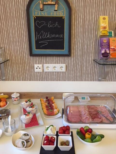 Hotel Bellini Леобен Екстериор снимка